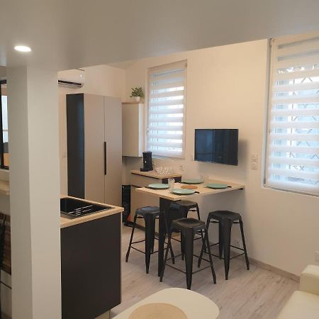 Mezza'Nimes Apartment Exterior foto