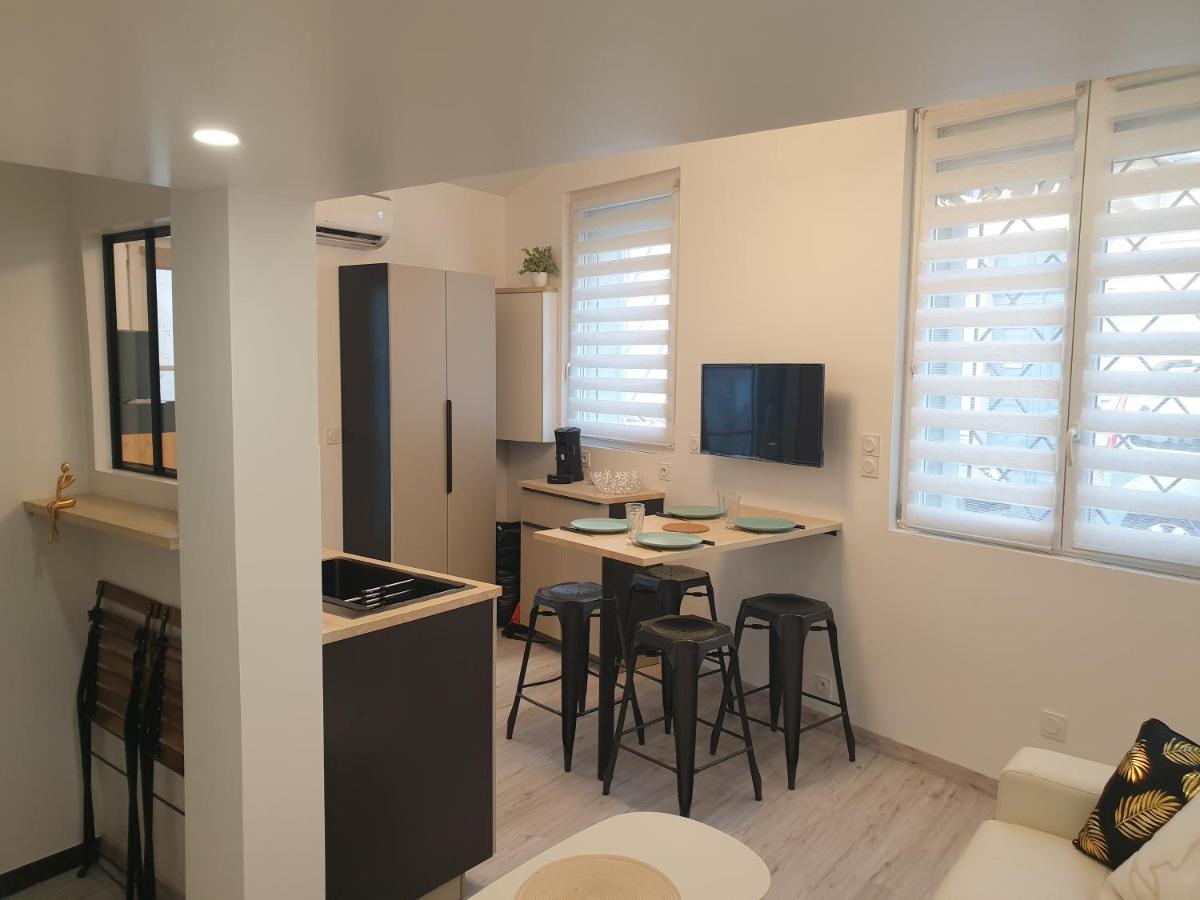 Mezza'Nimes Apartment Exterior foto